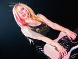 Permalink to Avril Lavigne in Kelowna
